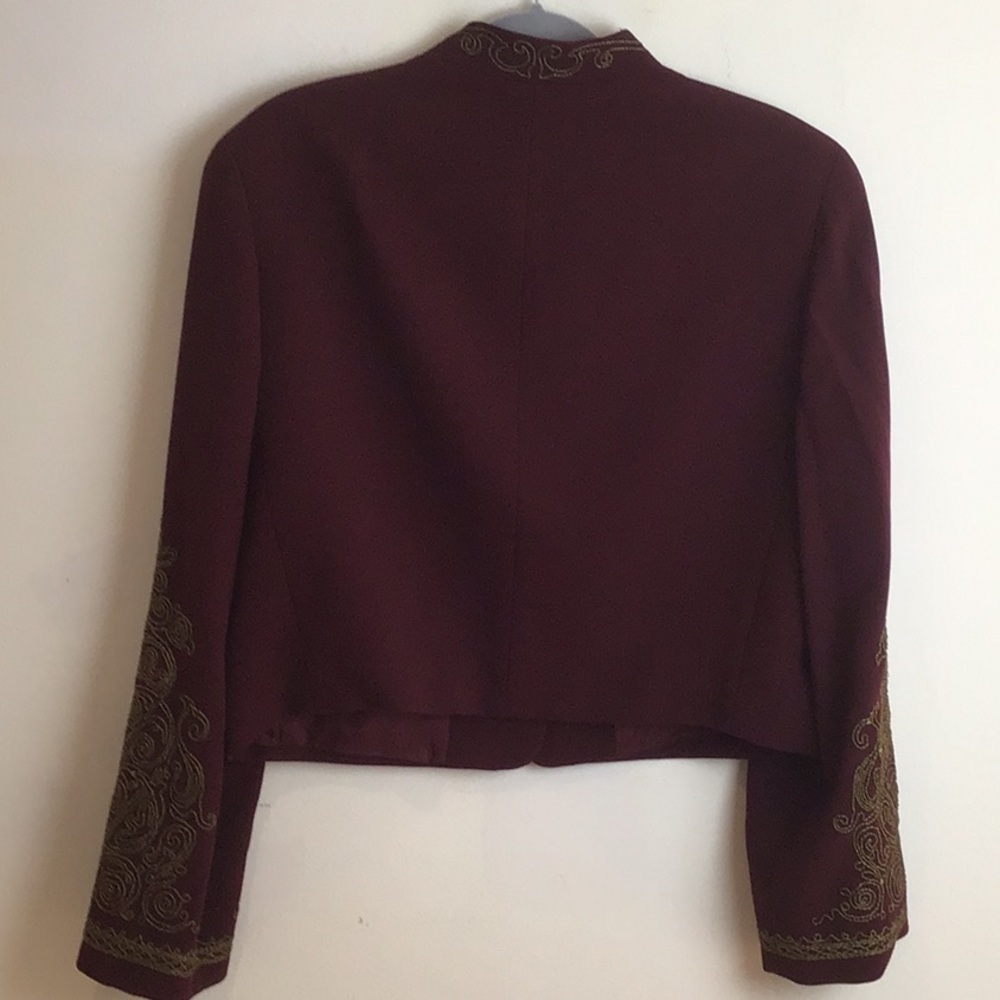 Vintage Emanul Ungaro cropped bolero style jacket / beadwork on collar/cuffs 12 - Picture 7 of 13